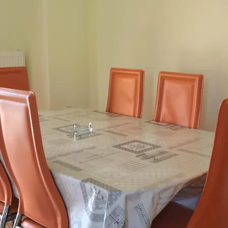 Guest house California Starigrad Paklenica