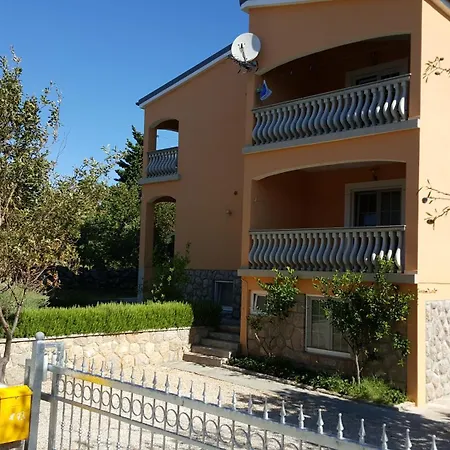 California 3* Starigrad Paklenica